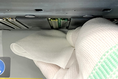 03. インクジェットノズルのクリーニング行う